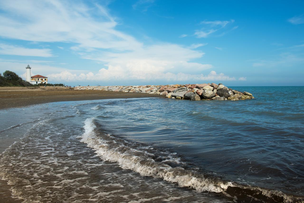 Laguna Grande Monolocali Бибионе Экстерьер фото